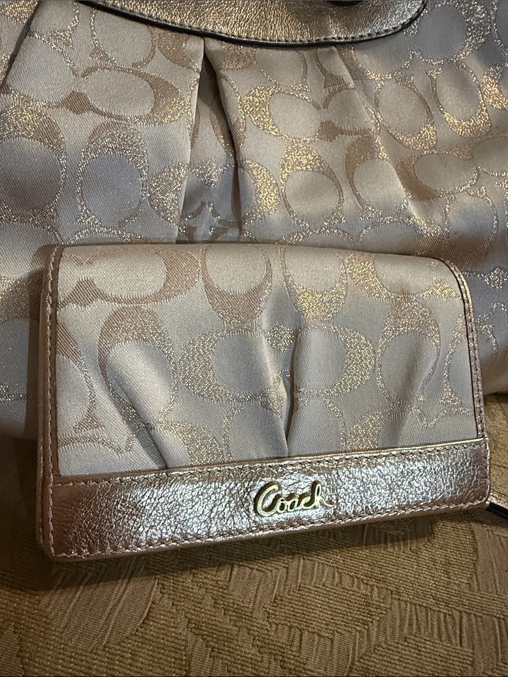COACH Signature Pleated Metallic Wallet preowned